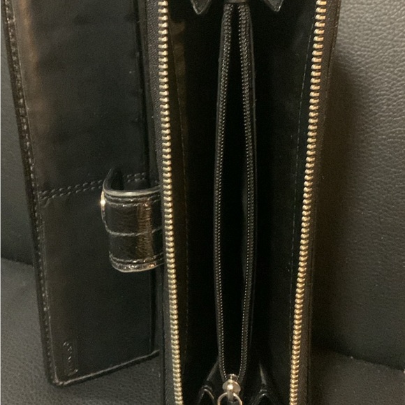 Coach Wallet in GUC - Picture 4 of 7